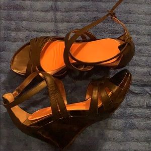 Kenneth Cole wedge sandal